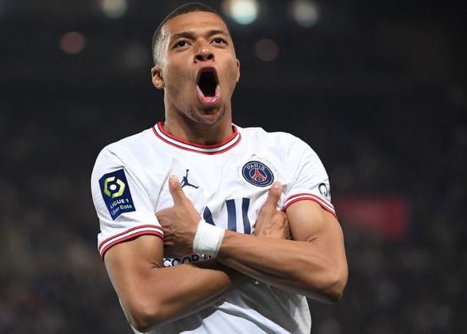 最受欢迎的足球战术体系（最受青睐的足球战术体系）