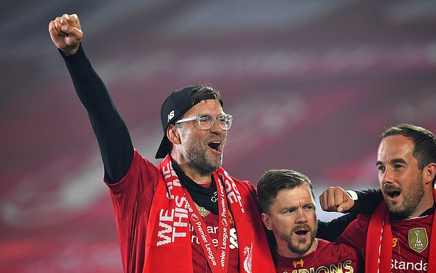 U16国足将在铜梁龙体育场踢4场亚预赛，璧铜线将加开列车