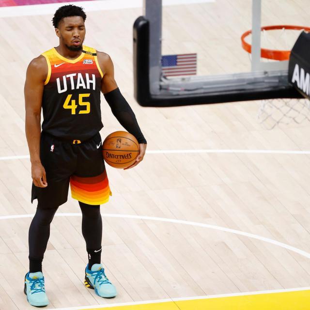 灰熊被逆转！莫兰特21+10犯大错，乐福梦回巅峰，湖人弃将也拉胯（灰熊遭逆转！莫兰特21+10却成争议焦点，乐福重现巅峰，前湖人球员表现低迷）