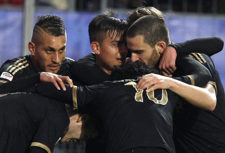 阿尔特塔：萨利巴昨天依然没训练，不确定能不能打狼队（阿尔特塔：萨利巴昨日仍缺席训练，能否出战狼队成疑）