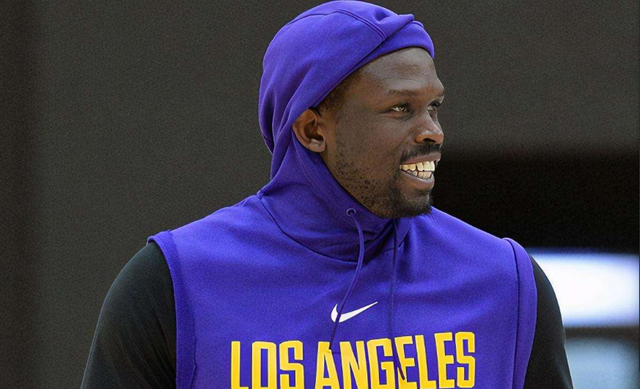 因为宗教信仰被称作“圣经兄弟”，廷贝尔：没听说，但我喜欢（因宗教信仰被称为“圣经兄弟”，廷贝尔：头一回听说，不过我喜欢）