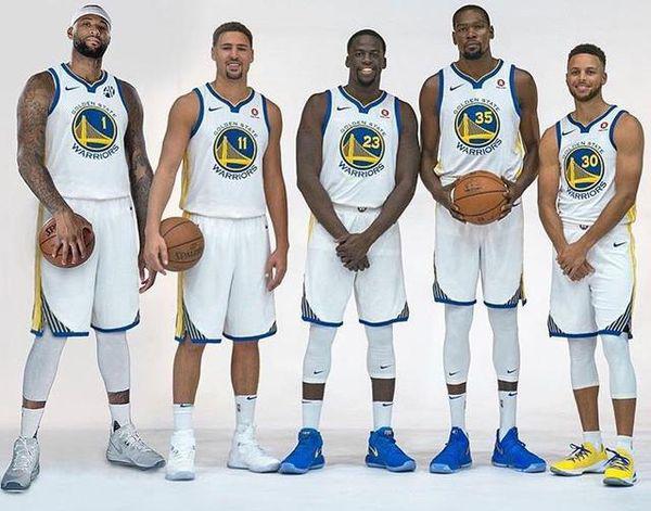 泽林斯基：制胜球有运气加持；为避免停赛未过多参与身体对抗（泽林斯基：制胜球含好运成分；为免停赛刻意减少身体对抗）