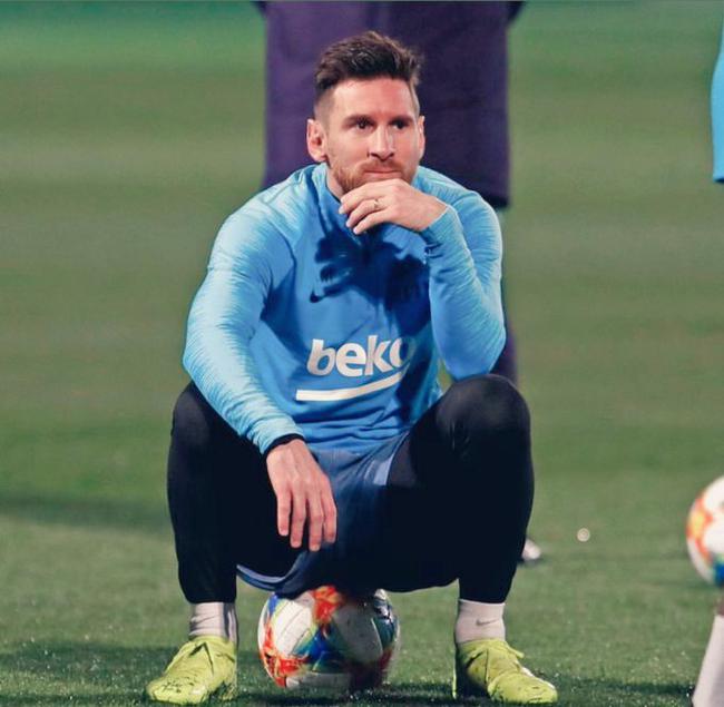 杜兰特连续得分，引领全队节奏（杜兰特连连得手，带动全队节奏）